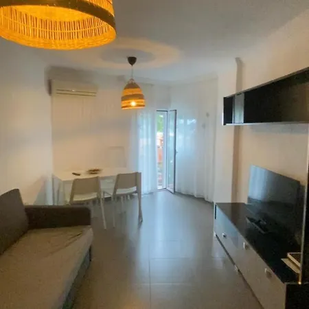 Alexandri Apartamento
